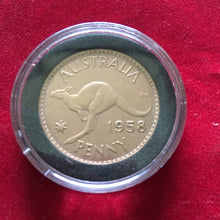 1935 Australian Penny in a Capsule. 90th Birthday Gift Present. Presented in a stylish gift box.