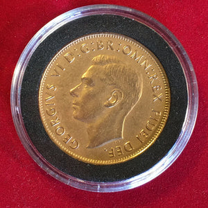 1935 Australian Penny in a Capsule. 90th Birthday Gift Present. Presented in a stylish gift box.