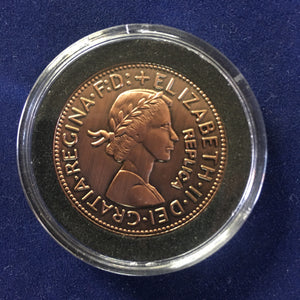 1935 Australian Penny in a Capsule. 90th Birthday Gift Present. Presented in a stylish gift box.