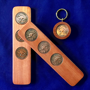 1959 Jarrah Two-Up Game & Penny Keyring Gift Pack